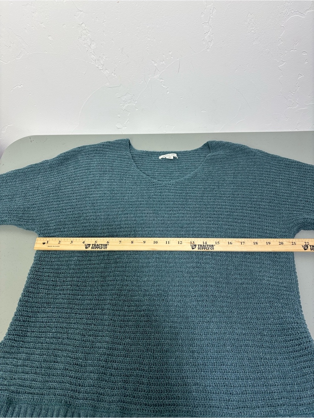 American Eagle Blue Teal Solid V-Neck Ribbed Knit Pullover Sweater Women's XS/S - Picture 7 of 8